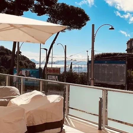 Feriehus La Terrazza Sul Sole Napoli